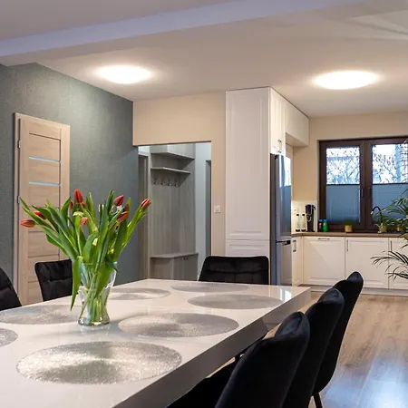 Prestige House Targi Kielce Cedzyna Zalew Apartment Exterior photo