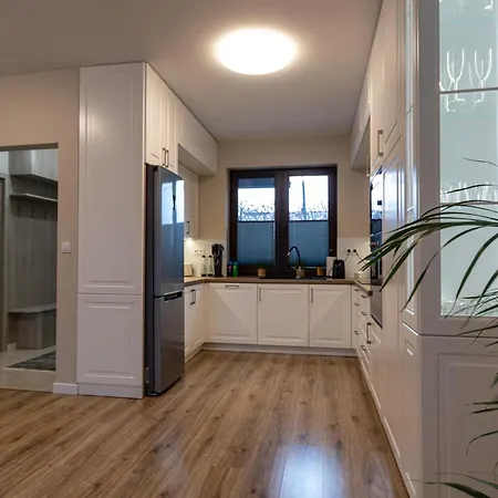 Prestige House Targi Kielce Cedzyna Zalew Apartment Exterior photo