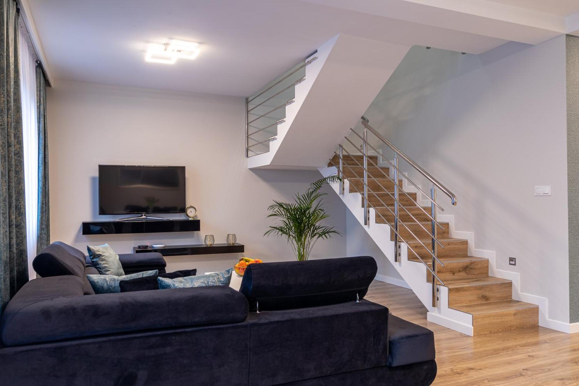 Prestige House Targi Kielce Zalew